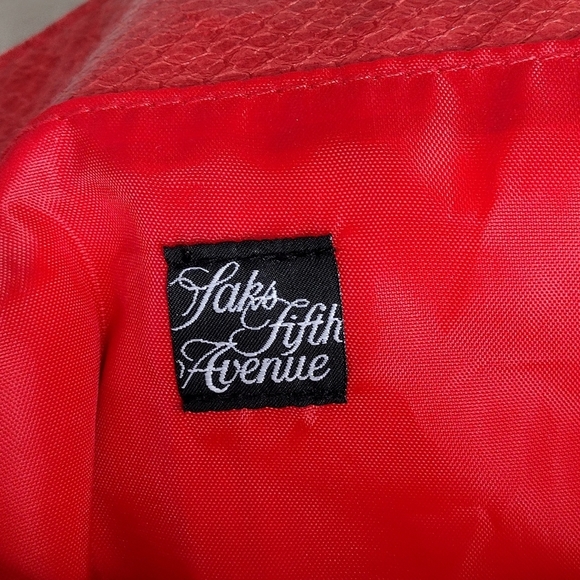 Saks Fifth Avenue Boho Snakeskin Tote Bag - Picture 14 of 16